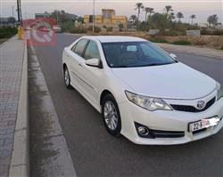 تۆیۆتا کامری